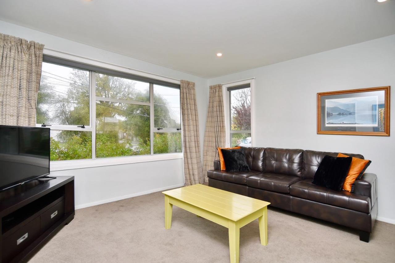 Charlesworth Villa - Christchurch Holiday Homes Екстер'єр фото
