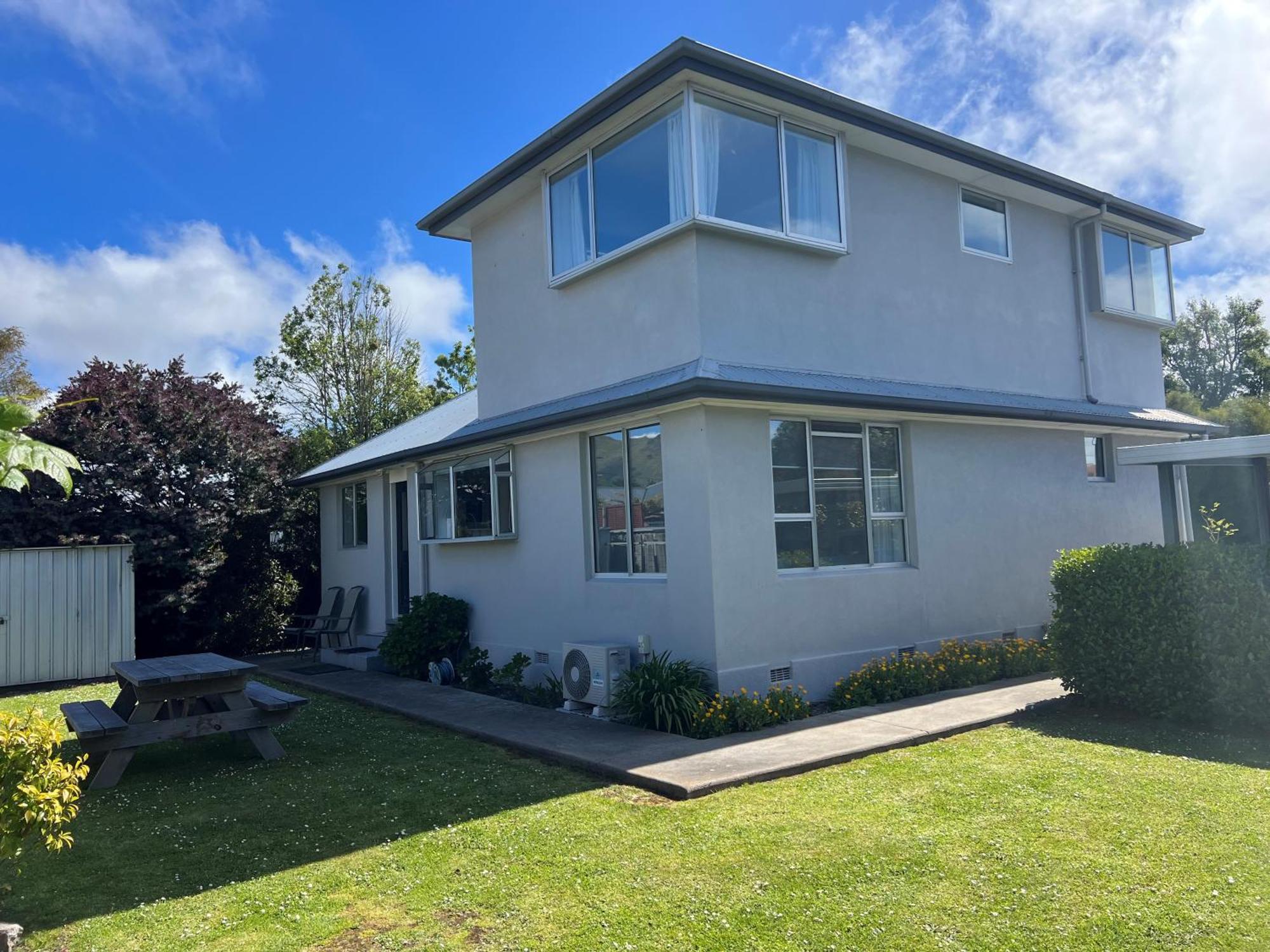 Charlesworth Villa - Christchurch Holiday Homes Екстер'єр фото